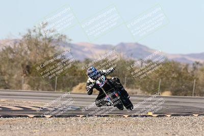 media/Dec-06-2025-CVMA (Sat) [[4a896cc04c]]/Race 8- Formula 40 MW and LW/